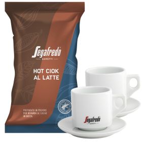 Segafredo Hot Ciok Packung in braun blau mit zwei großen weißen Cappuccino Tassen